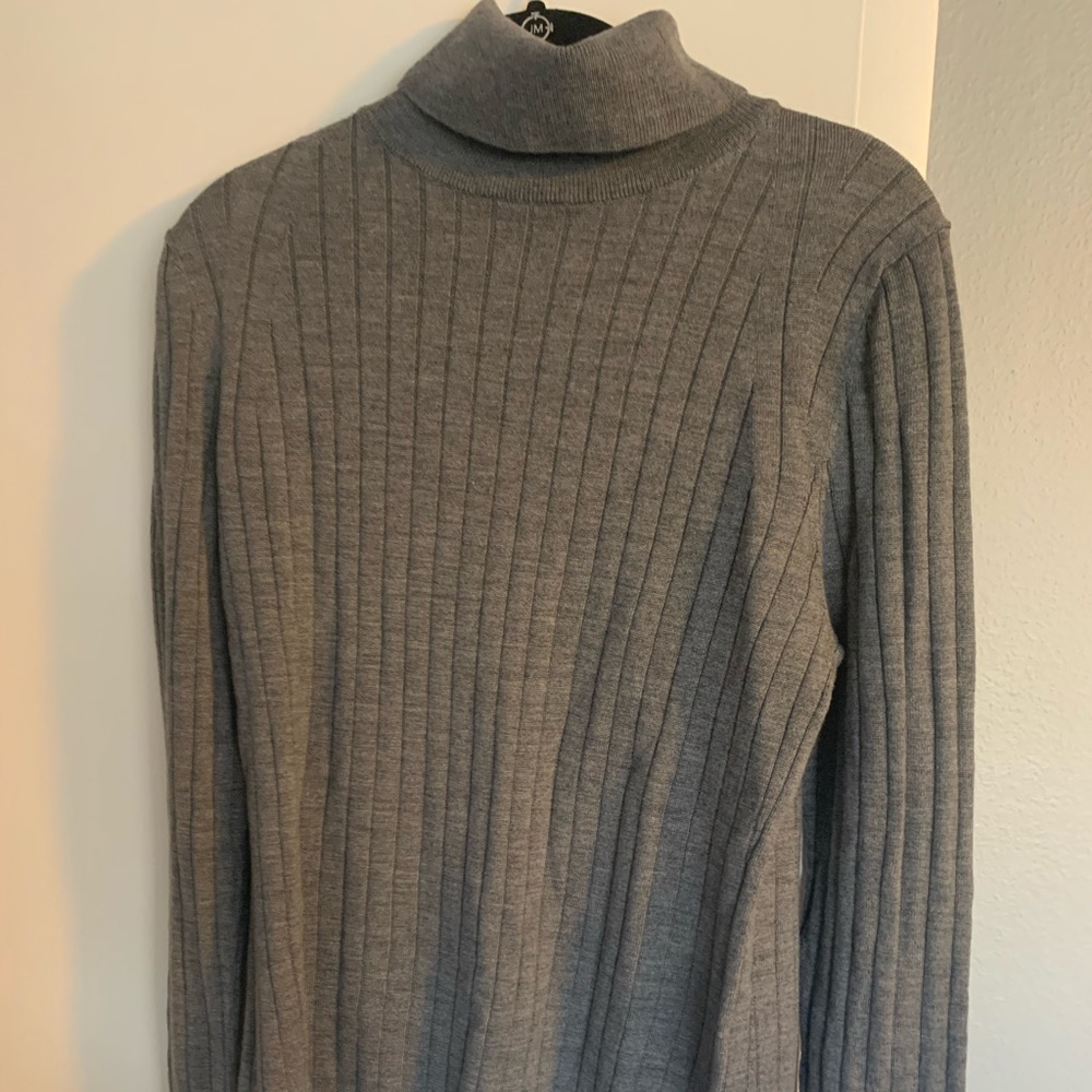 Nwt Banana republic lightweight sweater size large Heather grey